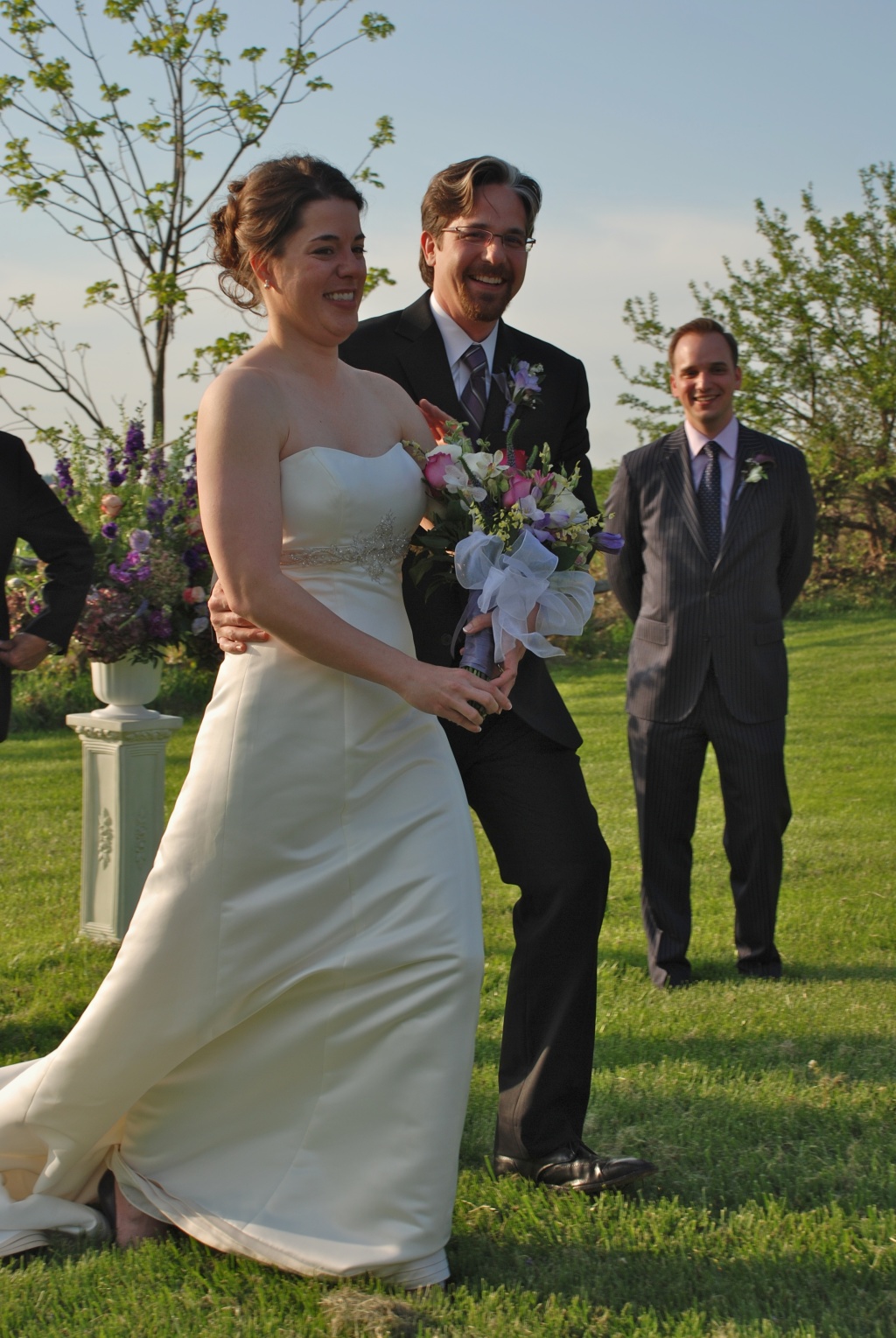 2010/04(April)/Lindsay Andrew Wedding/1024x768_2010-04-23-154 Lindsay-Andrew Wedding.jpg